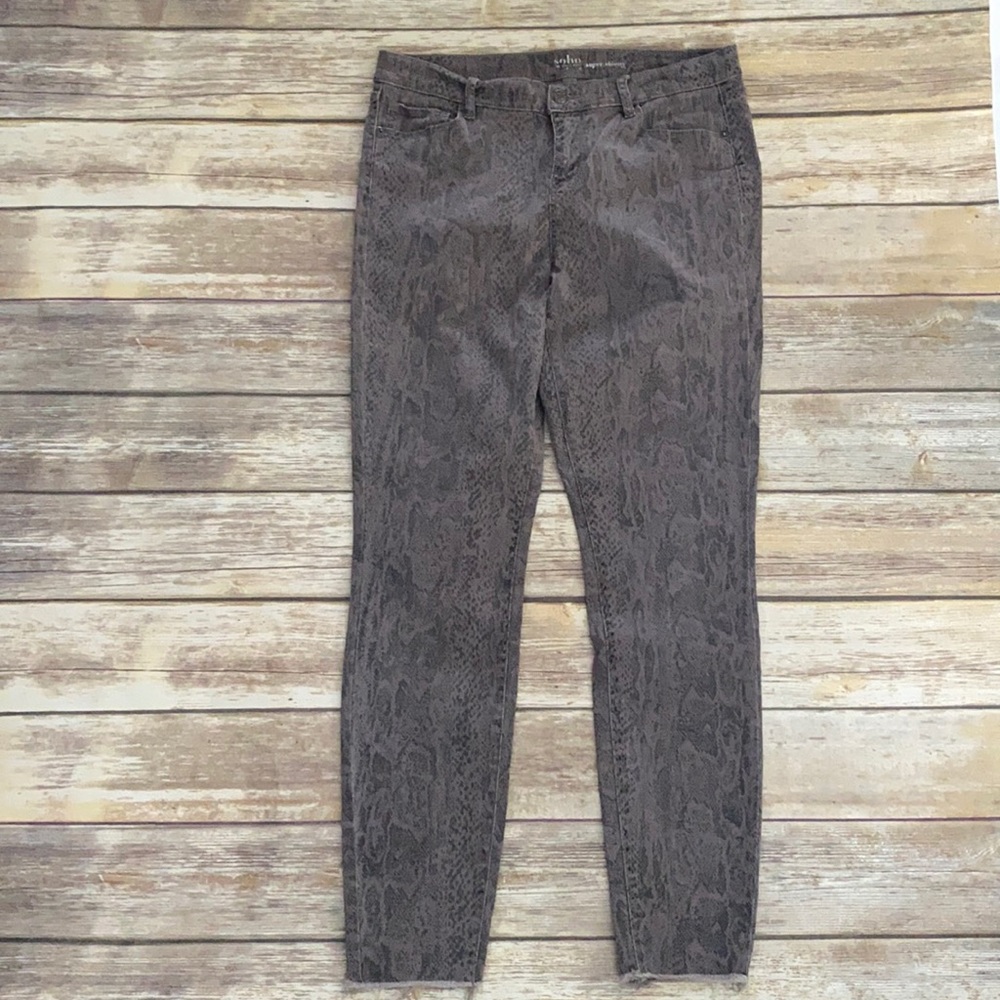 NewYork & Company Skinny Jean